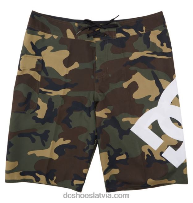 N008N417 vīriešu lanai 22 dēļu šorti camo DC Shoes