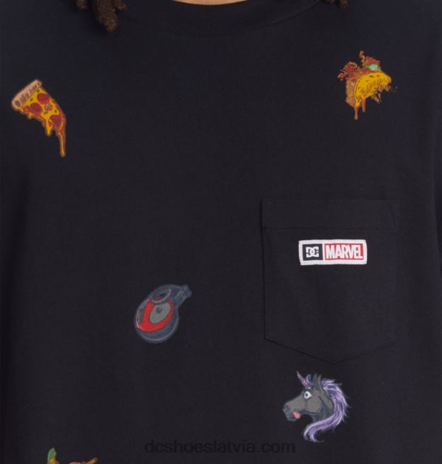 N008N404 vīriešu marvel deadpool x dc viscaur kabatas t-krekls melns DC Shoes