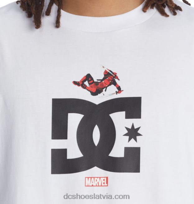 N008N409 vīriešu marvel deadpool x dc jump star tee balts DC Shoes