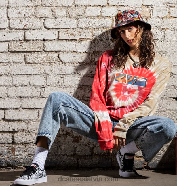 N008N411 vīriešu marvel deadpool x dc streets t-krekls ar garām piedurknēm asorti DC Shoes