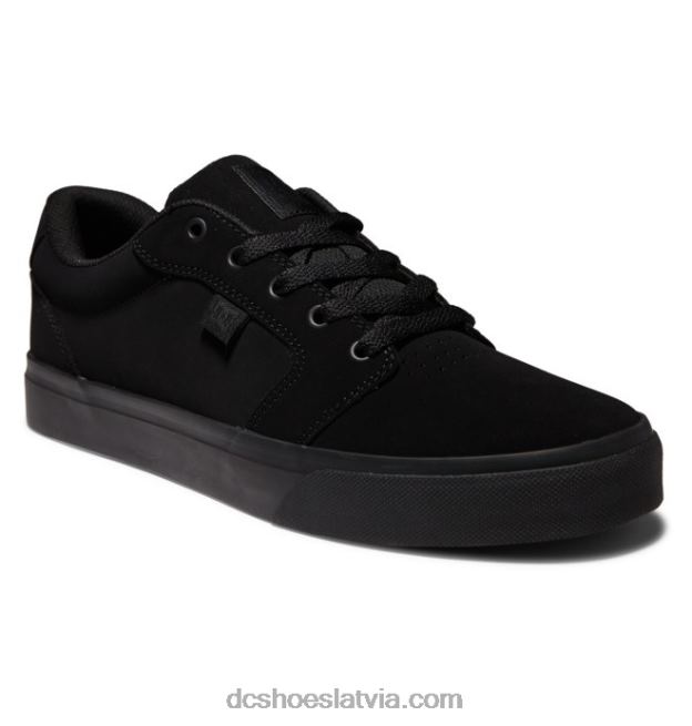 N008N179 vīriešu laktas kurpes melns DC Shoes