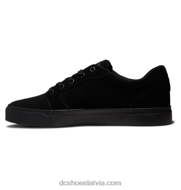 N008N179 vīriešu laktas kurpes melns DC Shoes