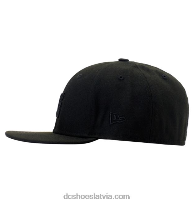 N008N136 vīriešu dc lo pro new era pieguļoša cepure melns DC Shoes