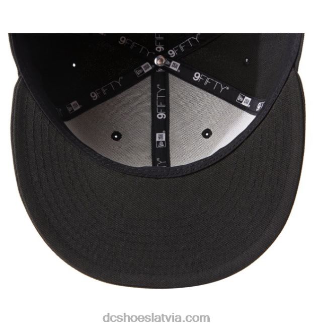 N008N86 vīriešu impērijas laukuma snapback cepure melns DC Shoes